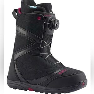 Burton Women’s Starstruck BOA Snowboard Boots. True Fit design.